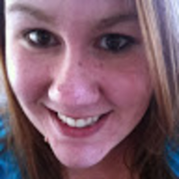 Meet your Posher, Britany - Picture 1 of 1